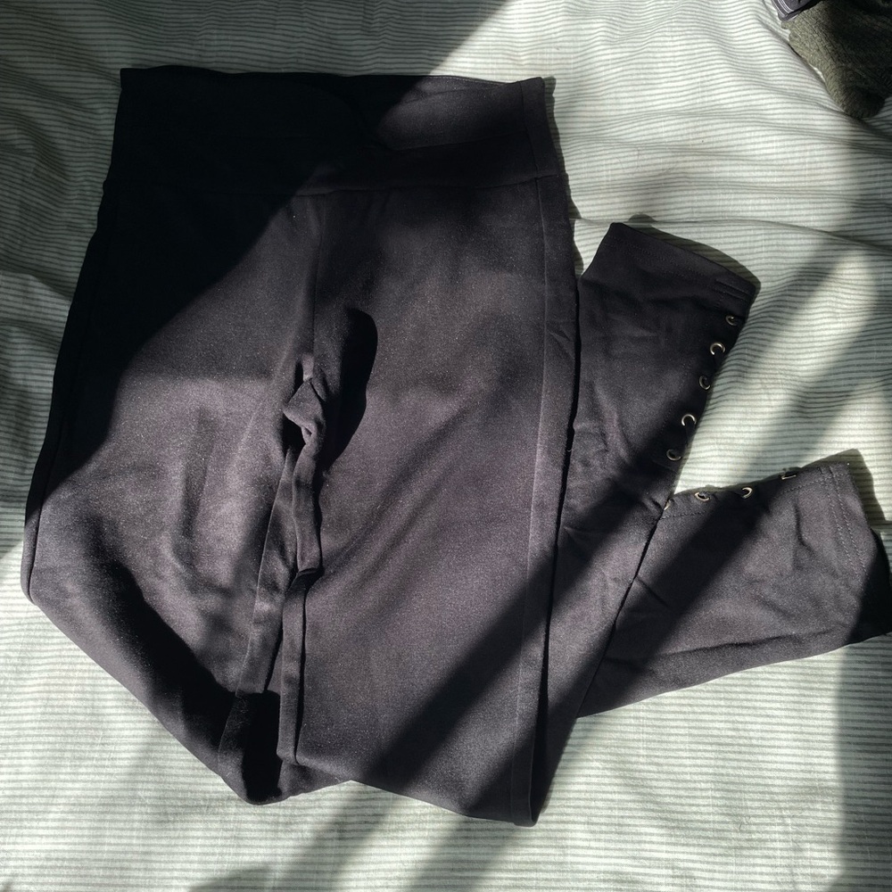 Le Chateau Black The Wonder Skinny Pant